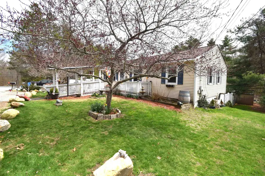4 Independence Avenue, Kingston, NH 03848 - #2