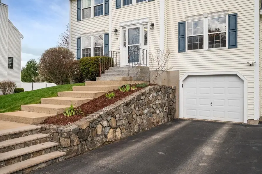 17 Cambridge Drive, Merrimack, NH 03054 - #3