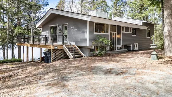 15 Sunset Walk, Enfield, NH 03748