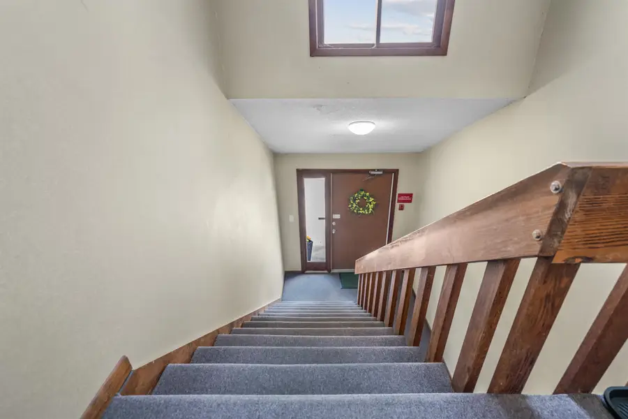 4 Ternbury Square #D3, Nashua, NH 03060 - #3