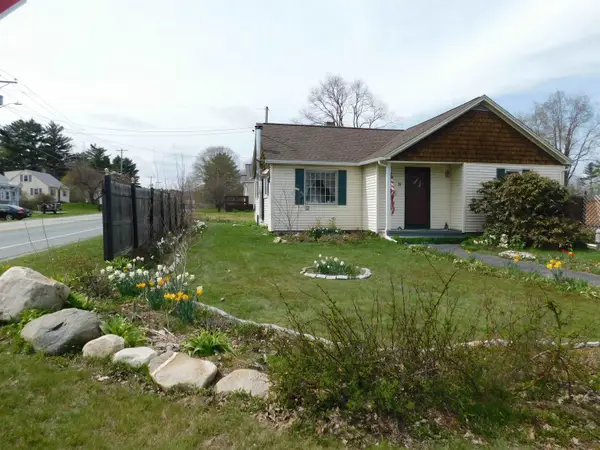 15 Breezy Lane, Chester, VT 05143
