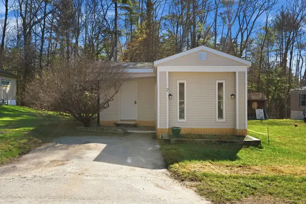 174 South Stark Highway, Weare, NH 03281