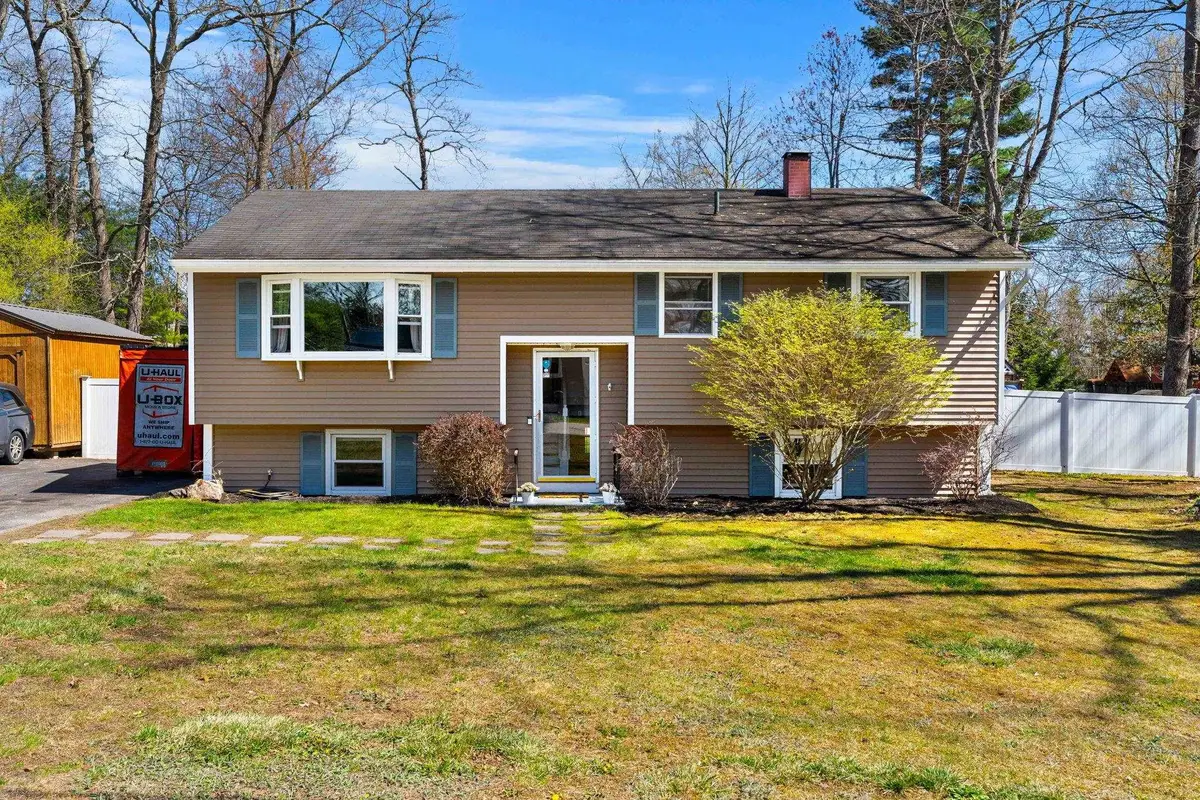 15 Bradford Drive, Merrimack, NH 03054 - #1