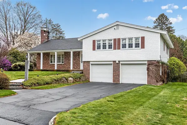 75 North Acres Road, Manchester, NH 03104