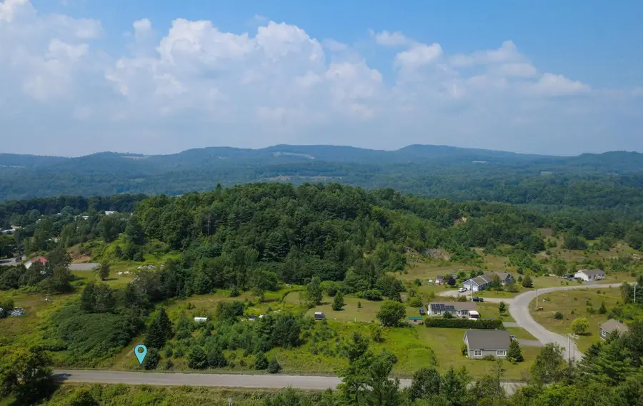 000 New Boston Road #3, Saint Johnsbury, VT 05819 - #3