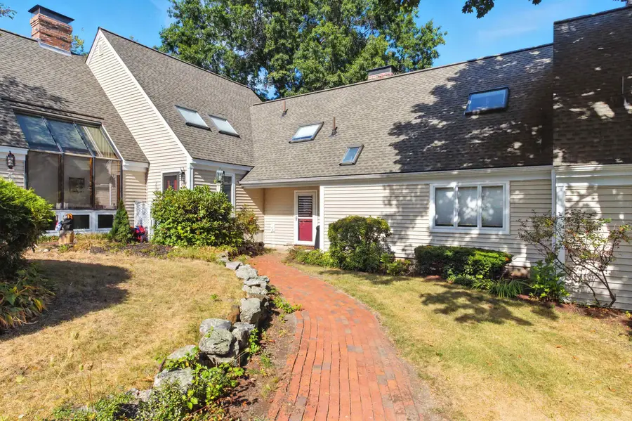 21 Fells Way #B, Laconia, NH 03246 - #2