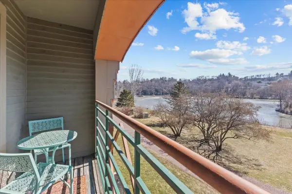 100 West Canal Street #4, Winooski, VT 05404