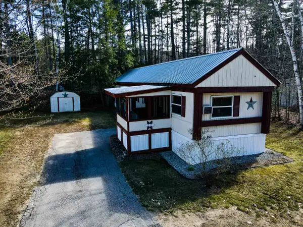 51 Tent Avenue, Conway, NH 03818
