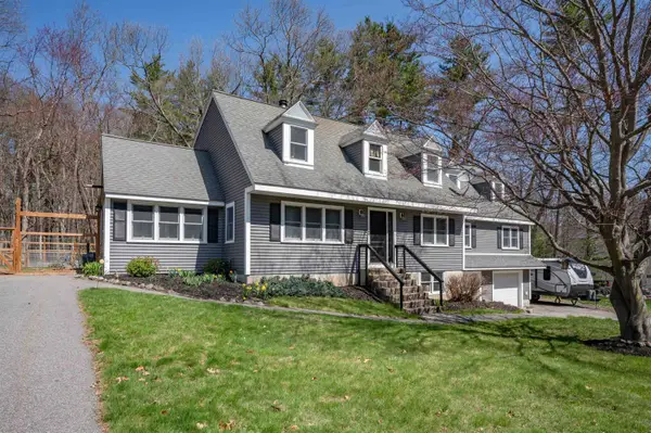 43 Academy Avenue, Atkinson, NH 03811