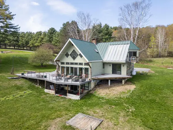84 Old Barn Lane, West Windsor, VT 05037