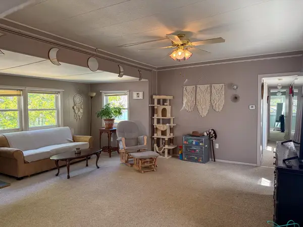 862 Mayhew Turnpike #1, Bristol, NH 03222