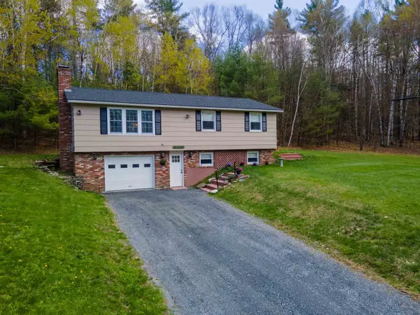 13 Leet Drive, Claremont, NH 03743