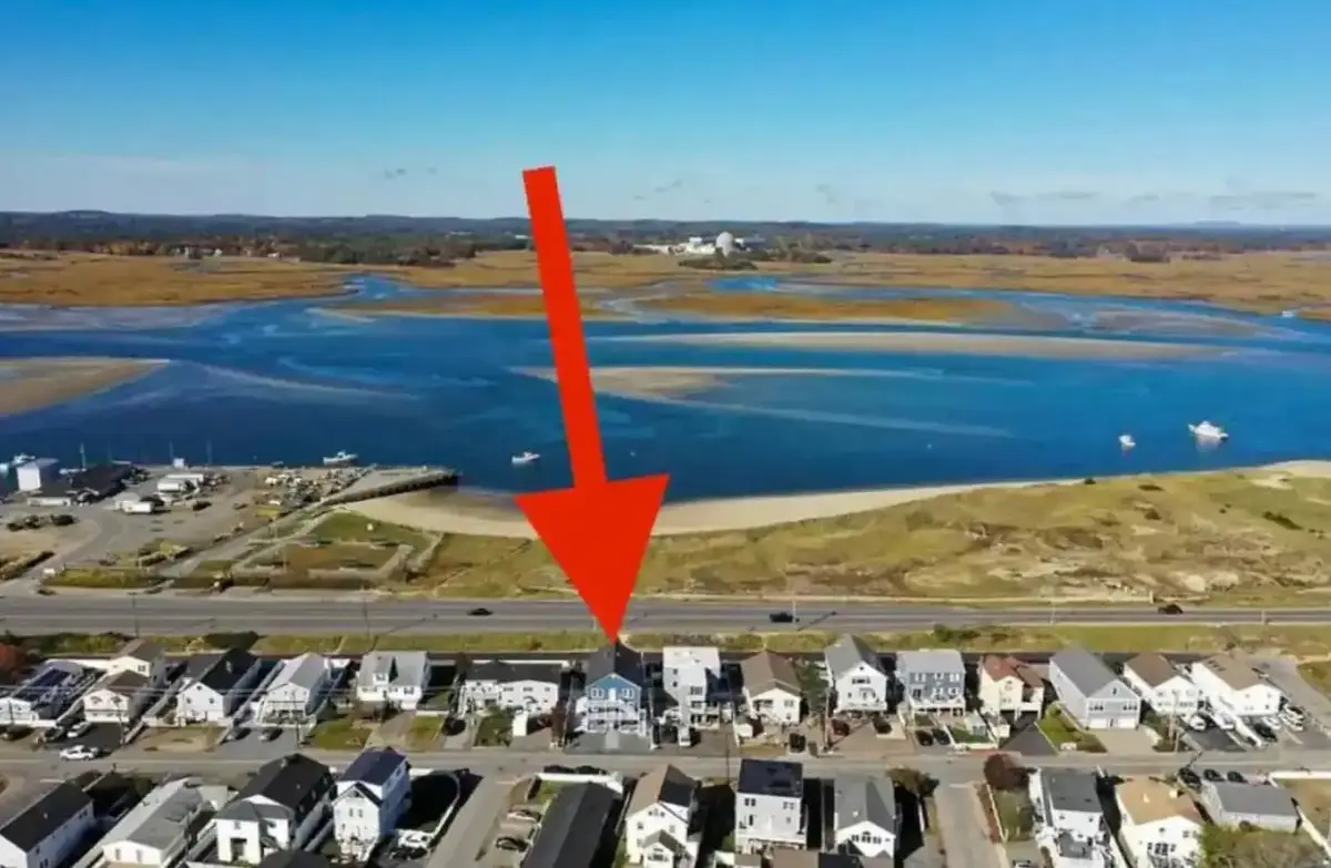 301 Portsmouth Avenue, Seabrook, NH 03874 - #1