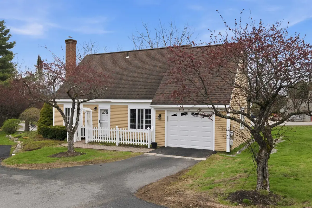 55 Garden Circle, Laconia, NH 03246 - #1