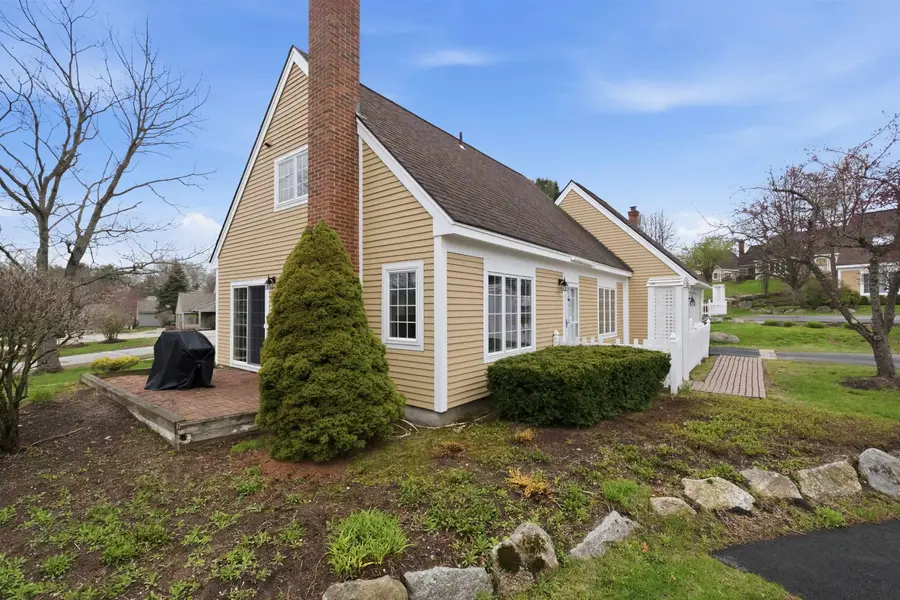 55 Garden Circle, Laconia, NH 03246 - #3