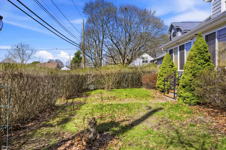 33 Walnut Street, Rochester, NH 03867 - #2