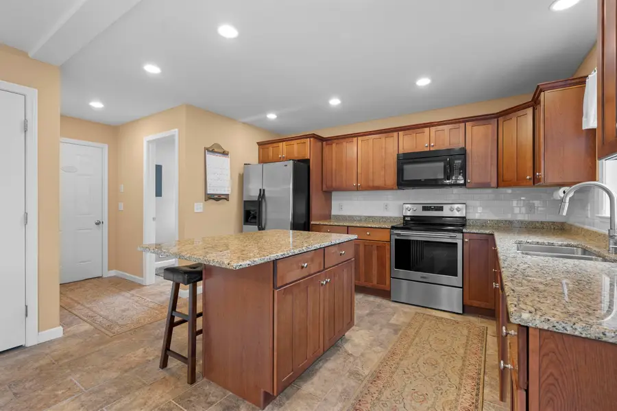 3 Orchard Hill Road, Epping, NH 03042 - #3