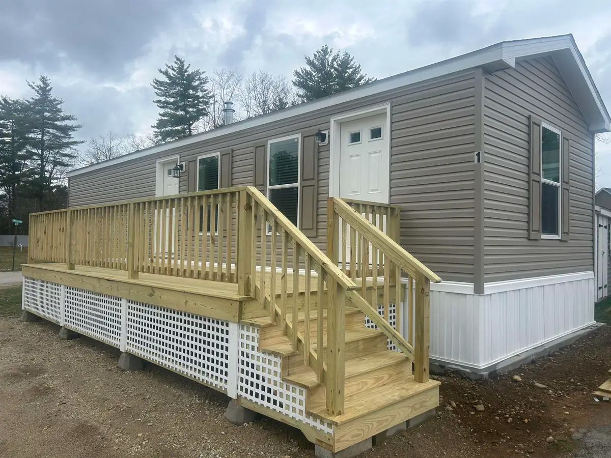 1 Wolf Lane, Somersworth, NH 03878 - #1