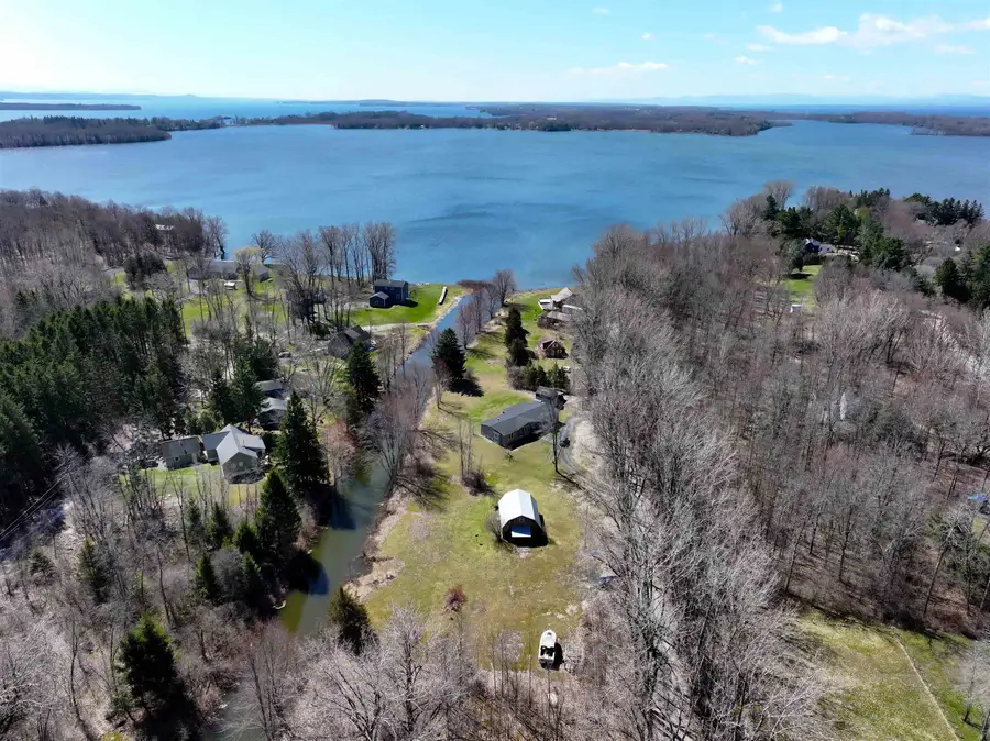 255 Canal Lane, North Hero, VT 05474 - #3