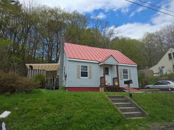 10 Randall Street, Springfield, VT 05156