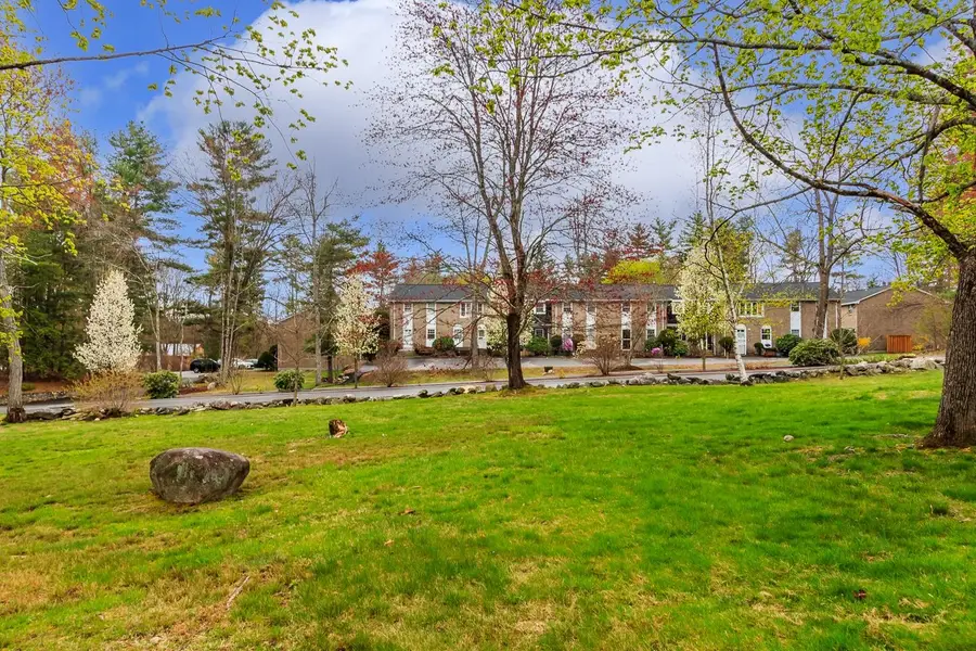 24 Fieldstone Drive, Londonderry, NH 03053 - #2