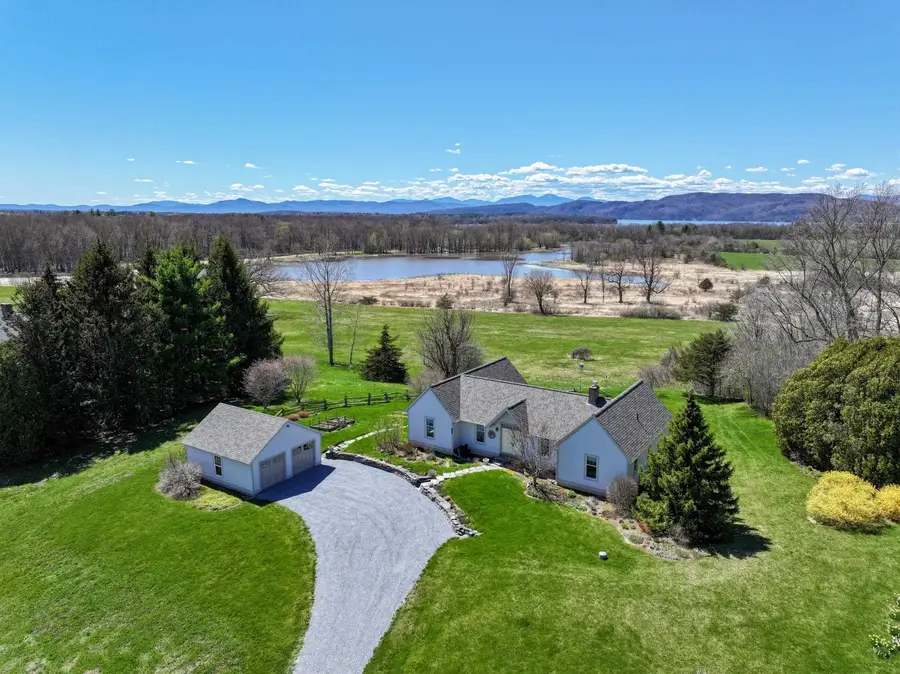 236 Gilson Lane, Ferrisburgh, VT 05473 - #2
