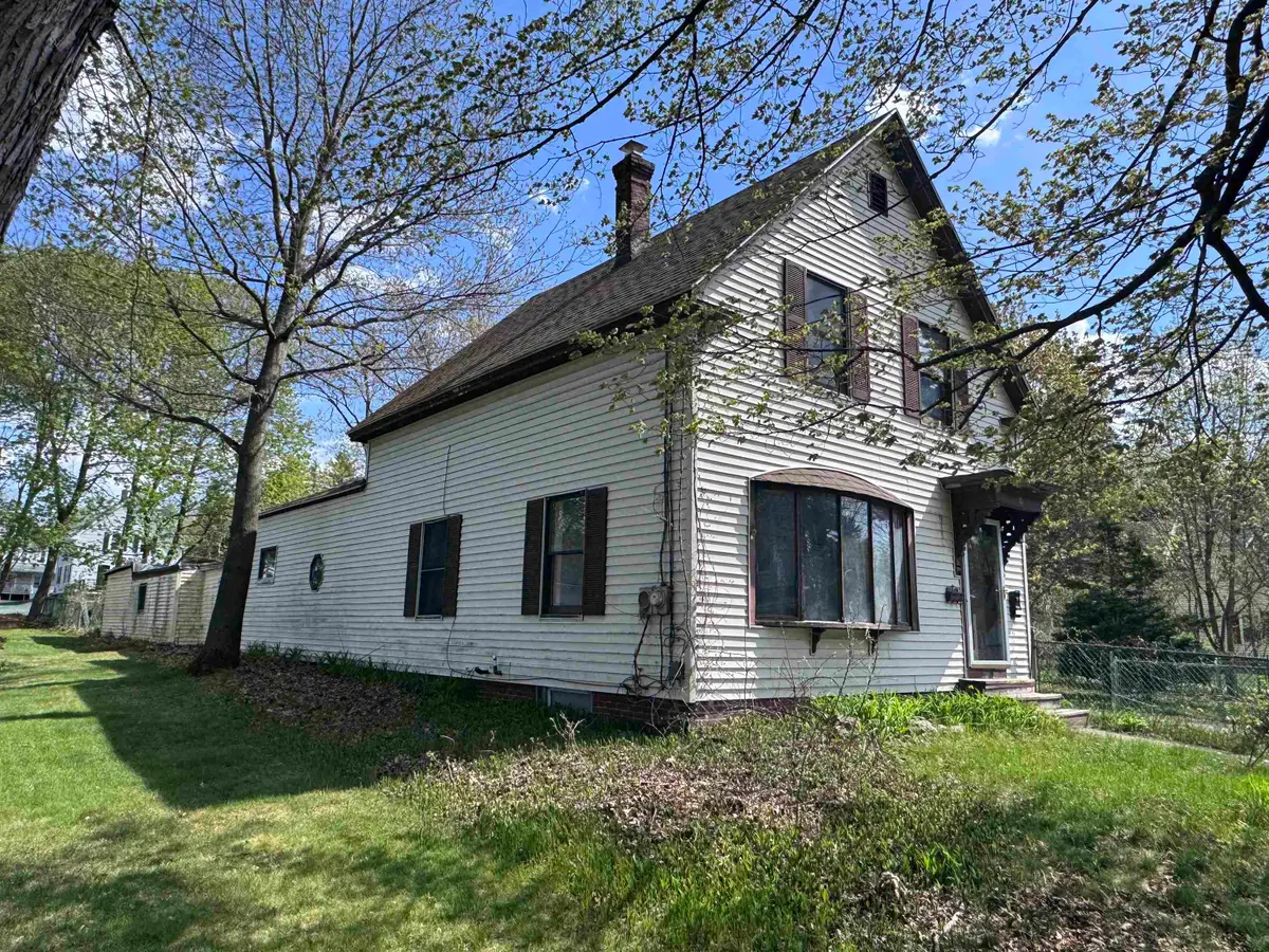 16 Norton Street, Derry, NH 03038 - #1