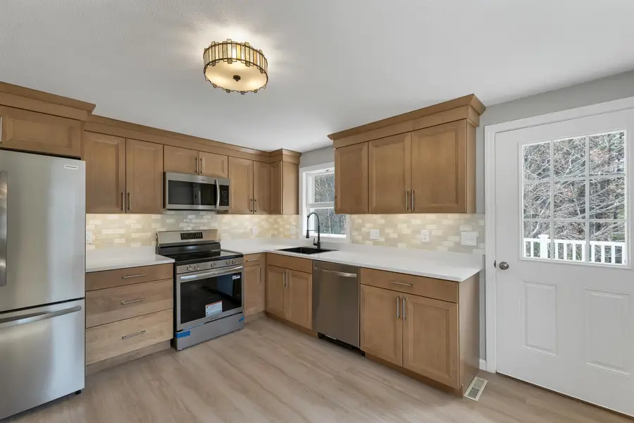 26 Packard Drive, Merrimack, NH 03054 - #2