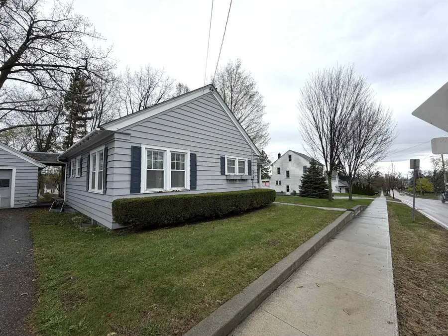 140 Fairfield Street, Saint Albans, VT 05478 - #2