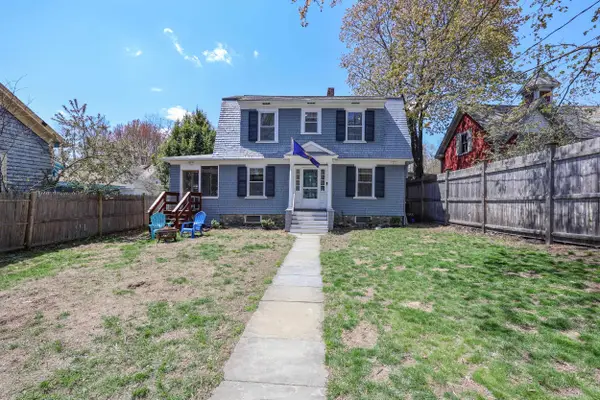 58 North Adams Street, Manchester, NH 03104-2637