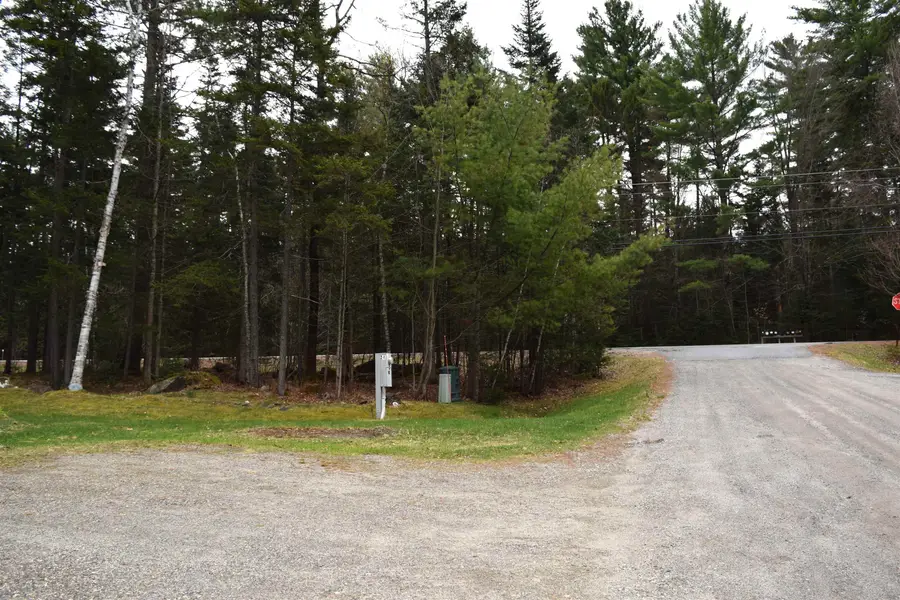 24 O'Kane Avenue, Bethlehem, NH 03574 - #3