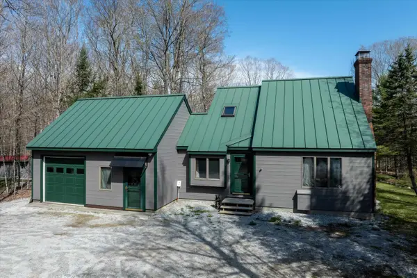620 Station Road, Mount Holly, VT 05758