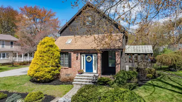 5 Ashland Street, Nashua, NH 03064-1808