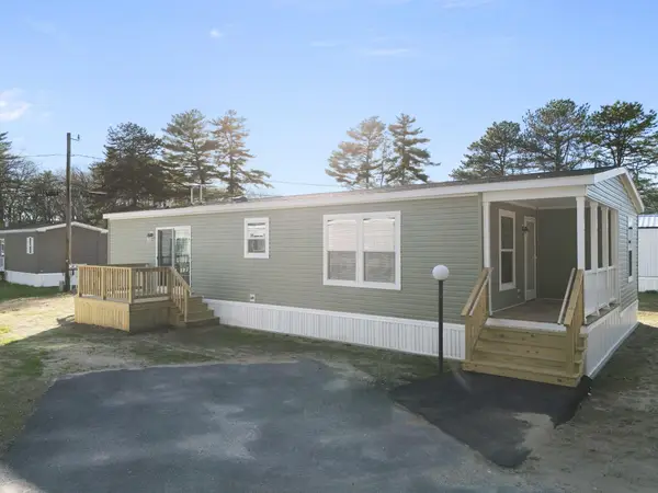 40 Pine Street, Hinsdale, NH 03451