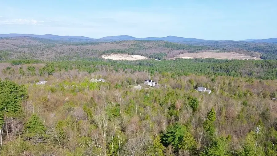 4 Ledgewood Road, Wilton, NH 03086 - #3