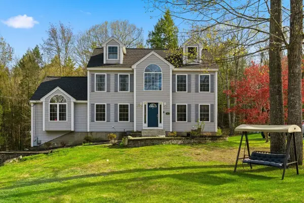 57 Compromise Lane, Sandown, NH 03873