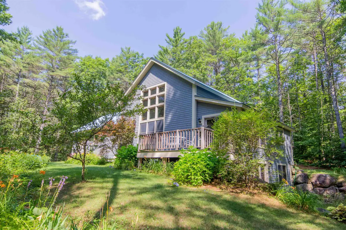 898 Bunker Hill Road, South Tamworth, NH 03883 - #1
