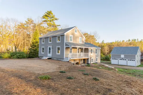 13 Mill Road, Tamworth, NH 03883