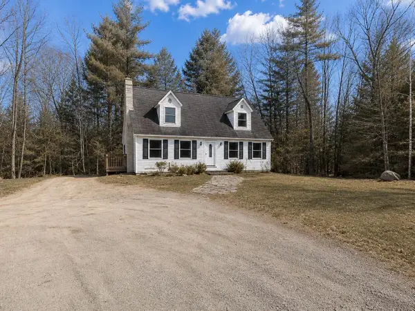 74 Staples Lane, Stoddard, NH 03464