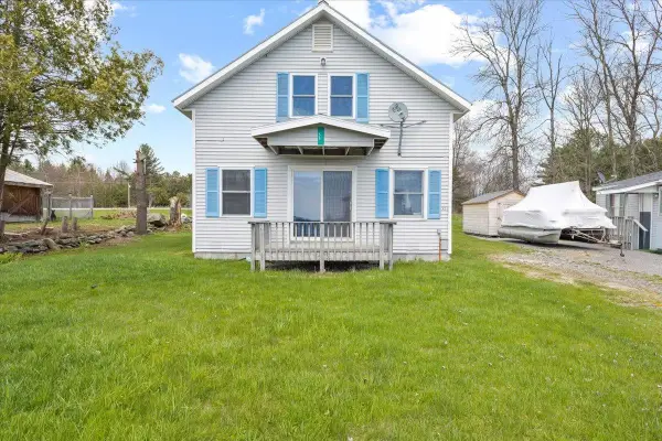 55 Dewing Road, Franklin, VT 05457