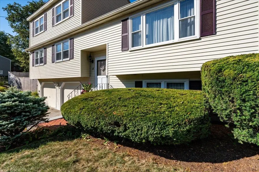 15 Lindstrom Lane, Manchester, NH 03104 - #3