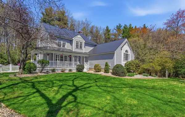 51 Ellyson Avenue, Hampstead, NH 03826