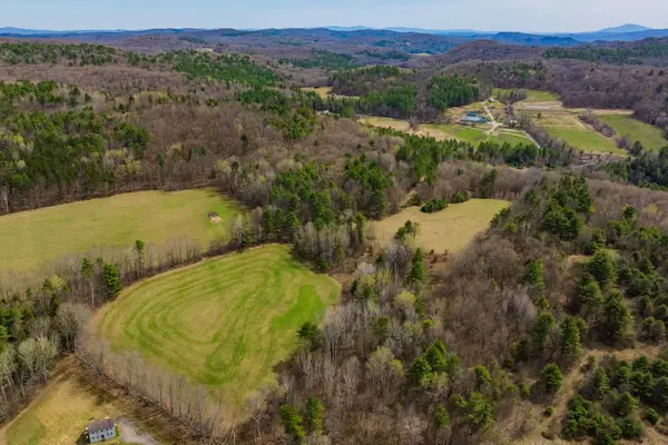 90 Kibling Hill Road, Tunbridge, VT 05077