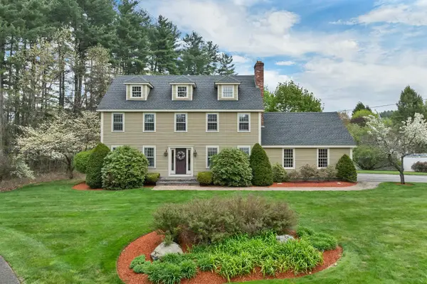 19 Poliquin Drive, Nashua, NH 03062
