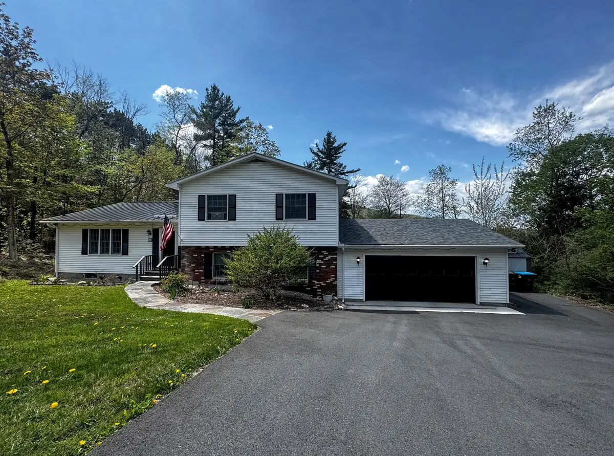 131 Pine Circle, Bennington, VT 05201 - #1