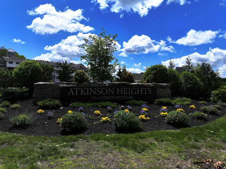 4 Longview Drive #208, Atkinson, NH 03811 - #3
