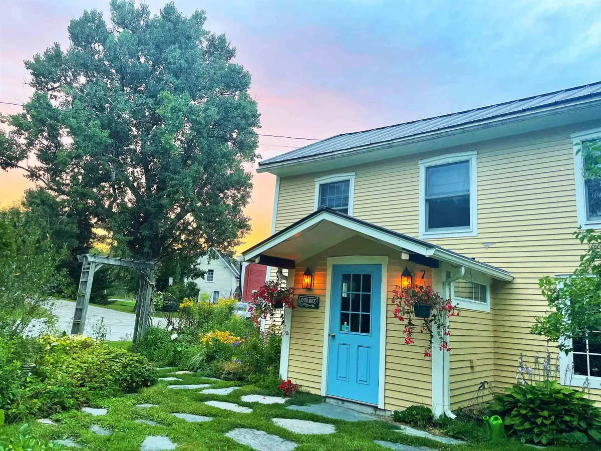 5677 Main Street, Waitsfield, VT 05673 - #1