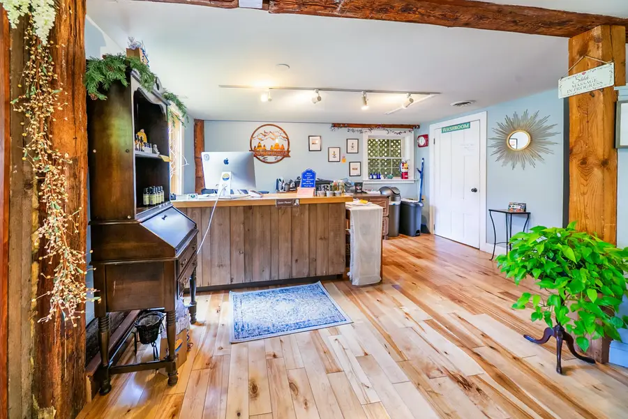 5677 Main Street, Waitsfield, VT 05673 - #2