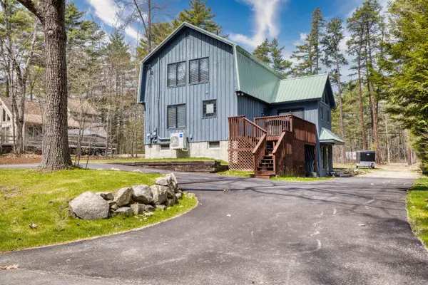 14 Oakwood Drive, Ossipee, NH 03814