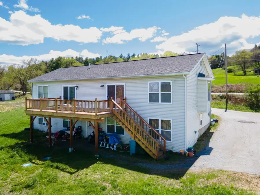 264  Chestnut Street, Claremont, NH 03743 - #2